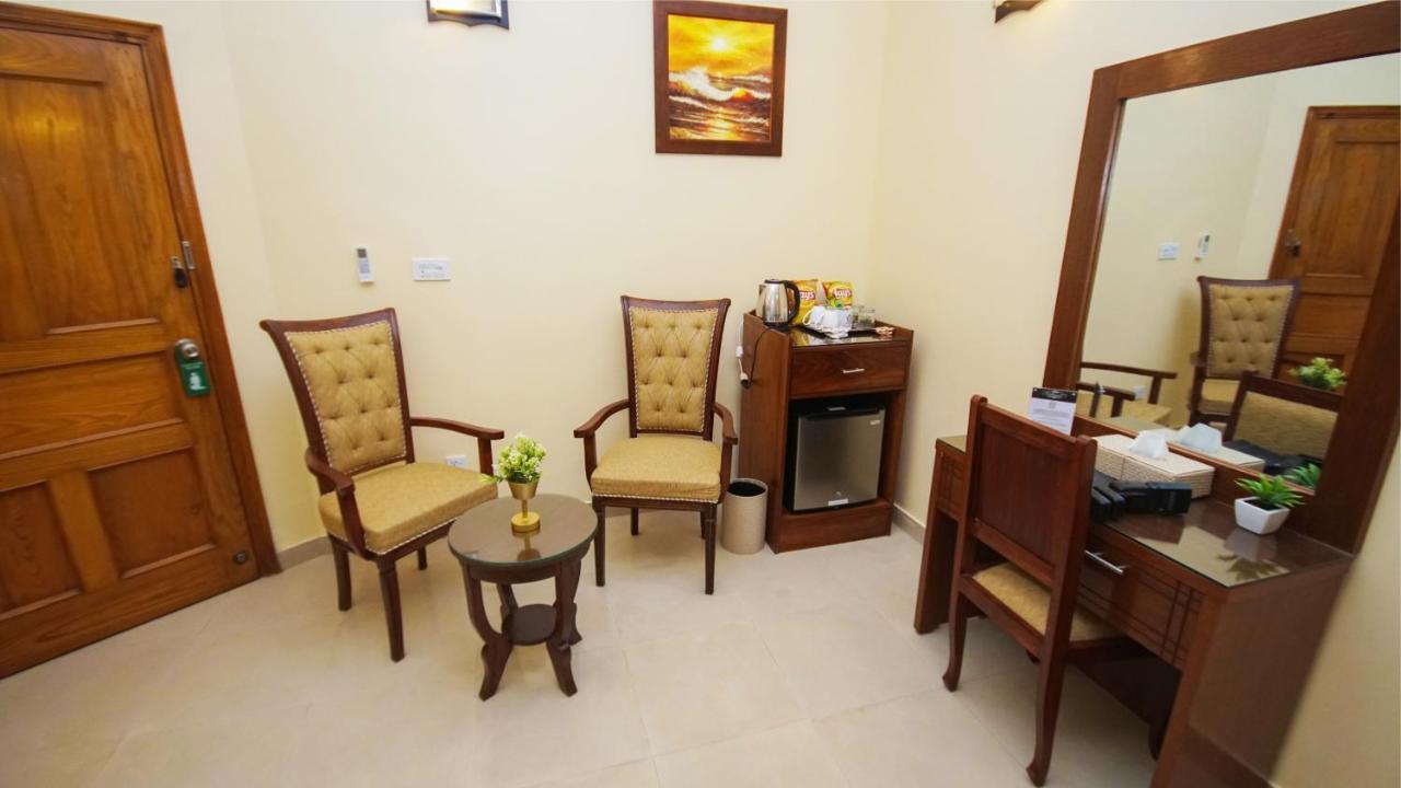 World Inn Hotel Karachi Eksteriør bilde