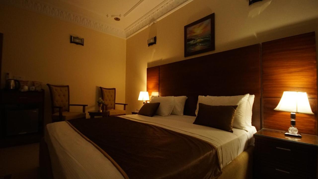 World Inn Hotel Karachi Eksteriør bilde