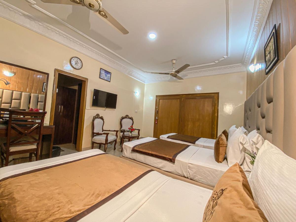 World Inn Hotel Karachi Eksteriør bilde