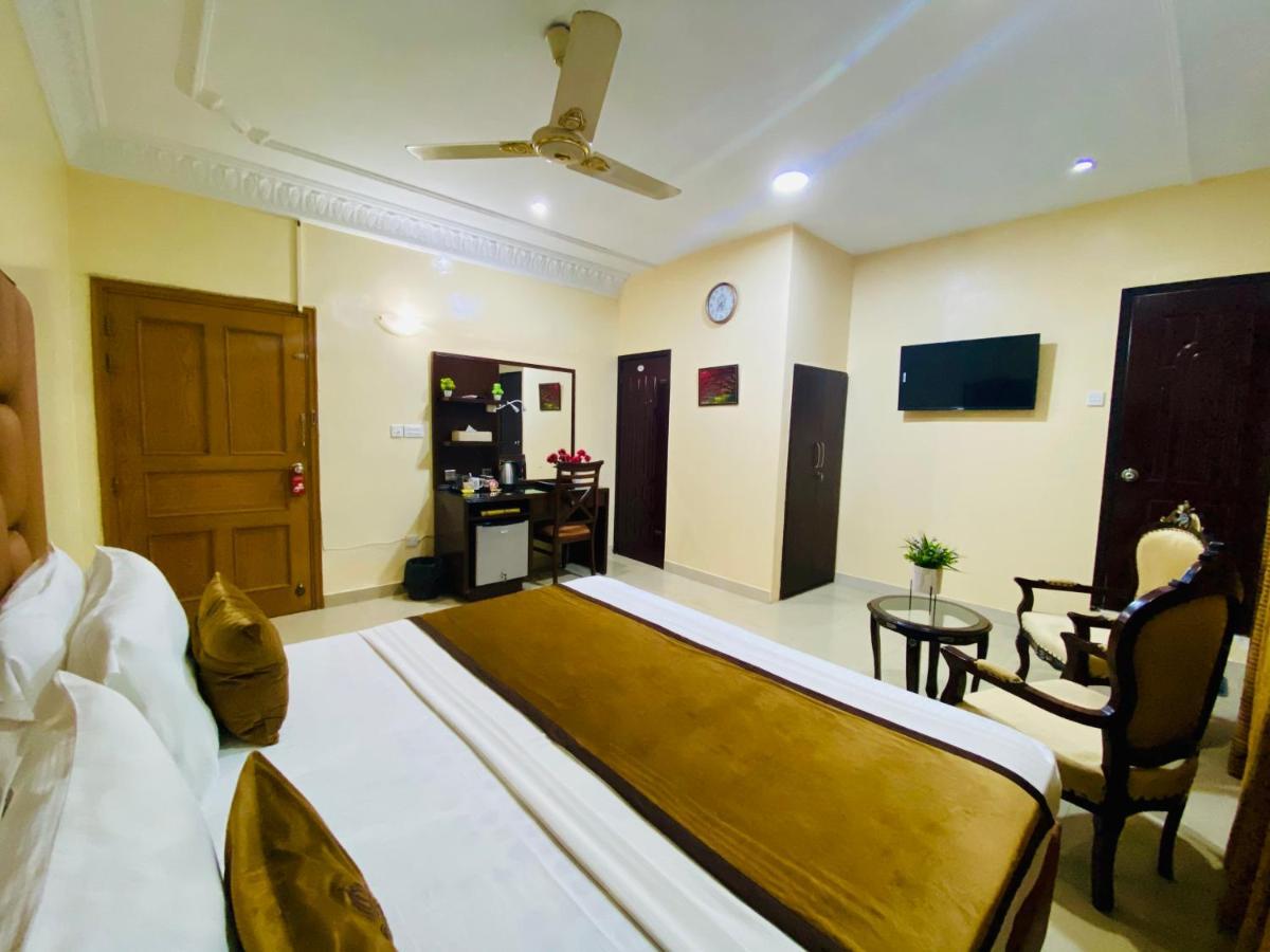 World Inn Hotel Karachi Eksteriør bilde