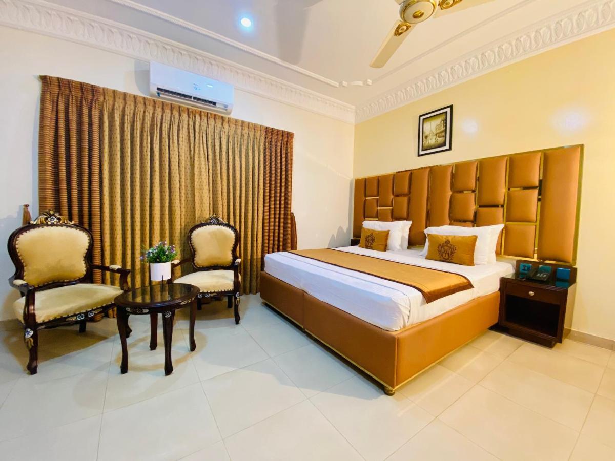 World Inn Hotel Karachi Eksteriør bilde